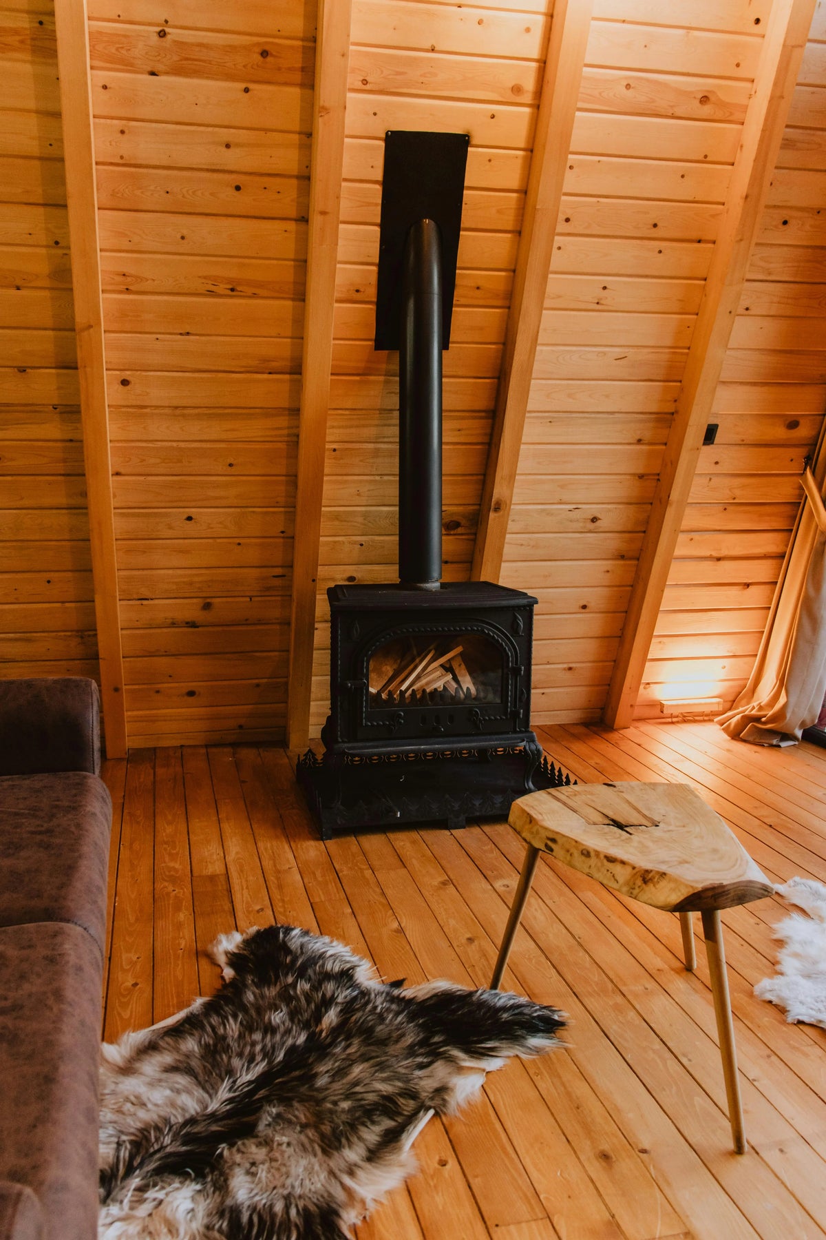 Poêle à bois pas cher : comment éviter les pièges ?