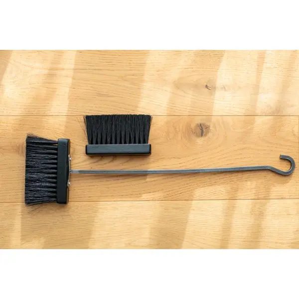 Brosse de balai à cendres Le Marquier