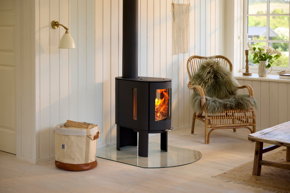 Poêle à bois Aduro 23 - Vue d'ambiance dans un intérieur